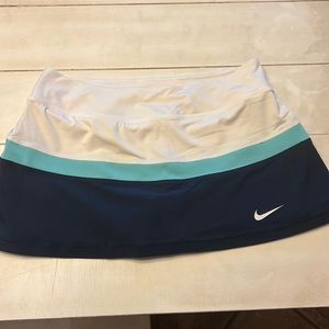 Nike ladies medium tennis skirt